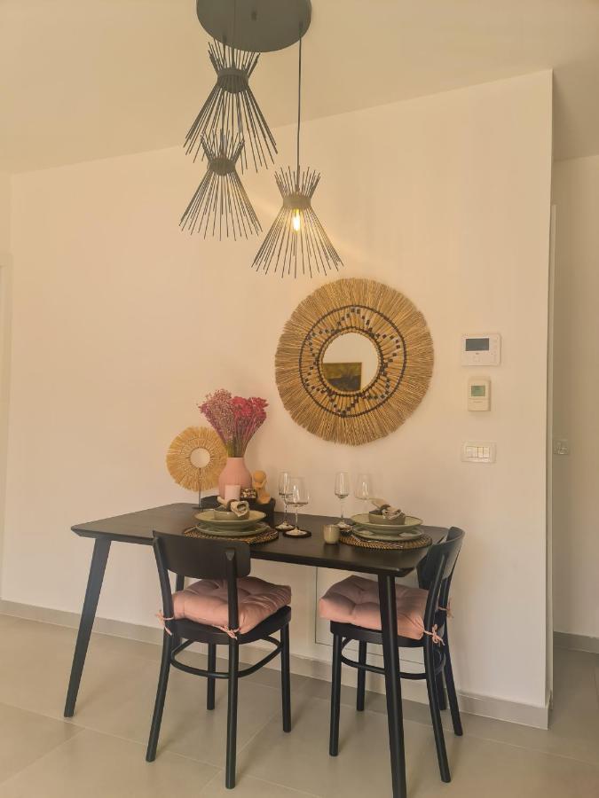 New - Apartment Finis セニ エクステリア 写真