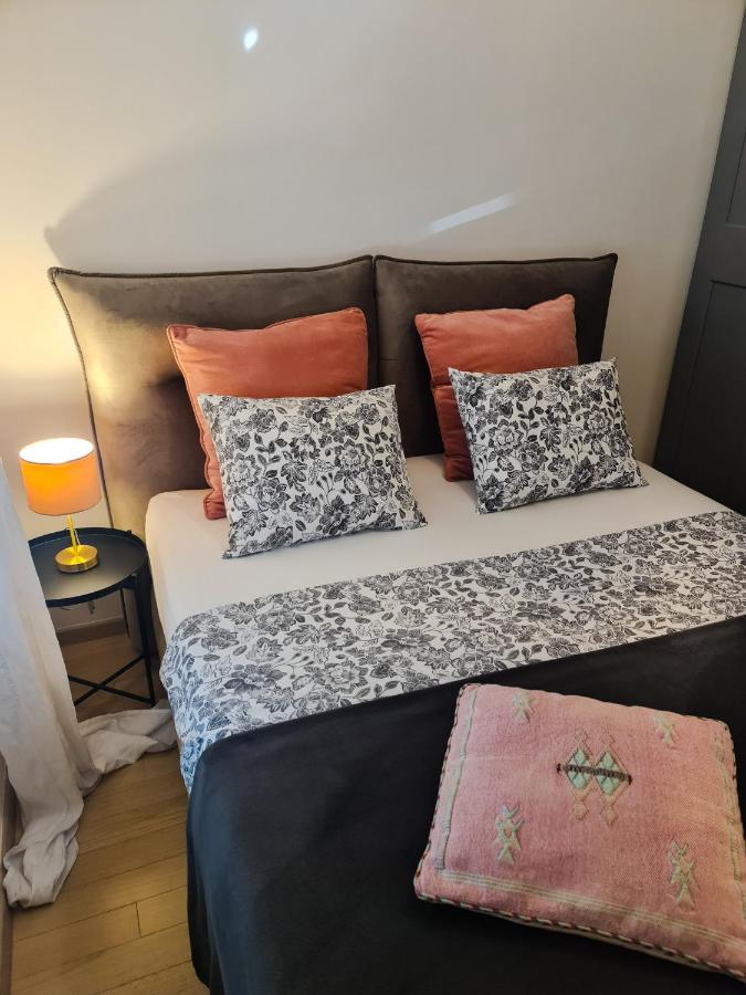 New - Apartment Finis セニ エクステリア 写真